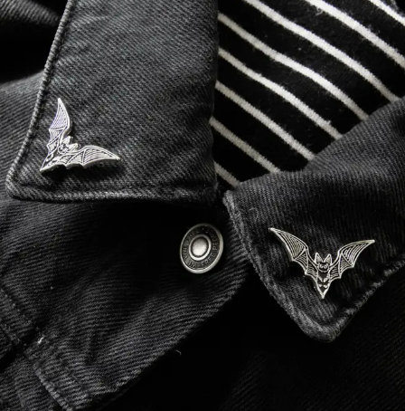 Bat Collar Point Pin Set