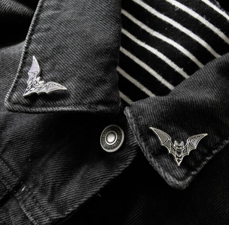 Bat Collar Point Pin Set