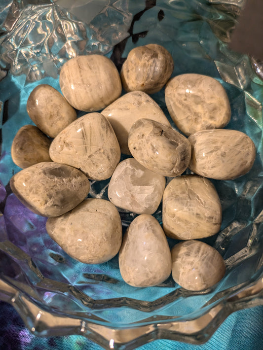 Peach Moonstone - Tumbled